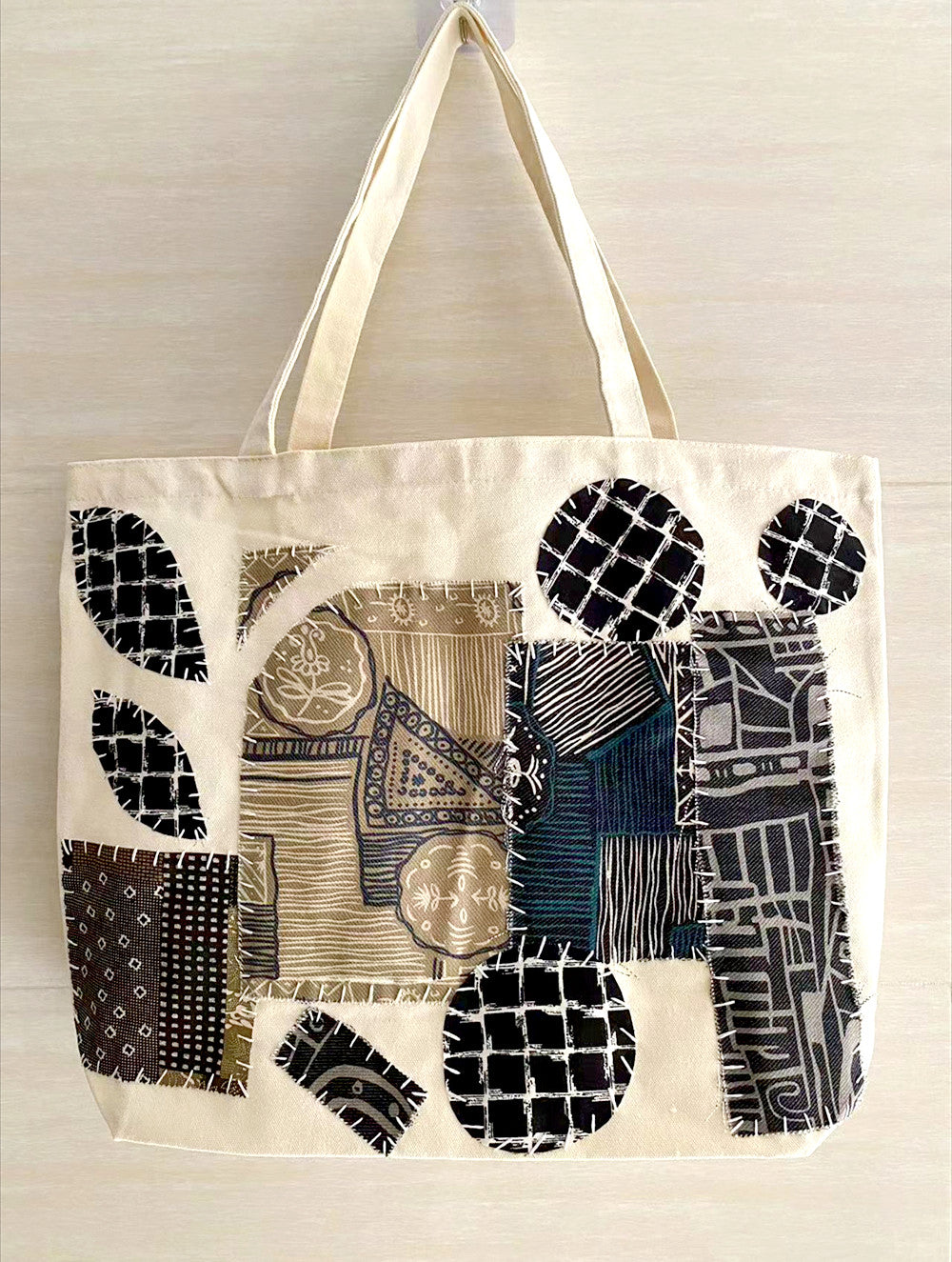 Stylish and Functional Handmade Patchwork Canvas Tote Bag for Everyday Carry and Special Occasions