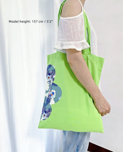 Soft ultra-light natural cotton bag with handmade quilt