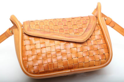 Vintage Handwoven Leather Crossbody Purse for Ladies Woyaza