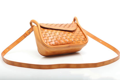 Classic Handmade Leather Shoulder Bag for Women Woyaza