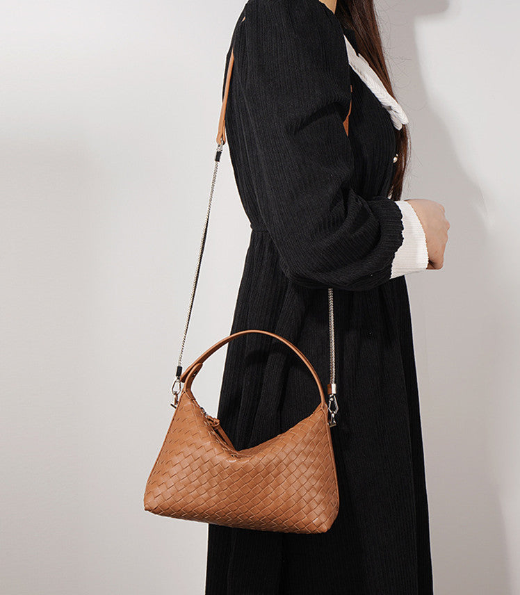 Fashionable Handmade Leather Handbag for Everyday Use
