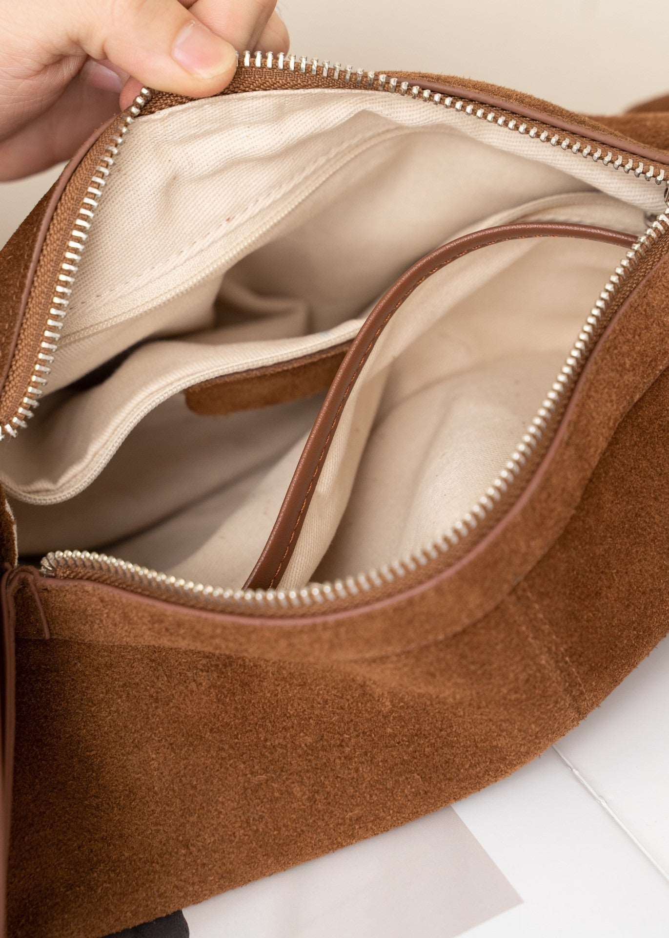 Fashion-forward Elegant Cowhide Big Capacity Tote Bag Crossbody Shoulder Handbag woyaza