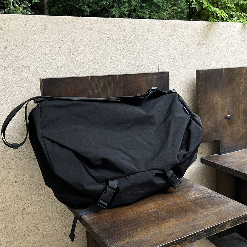 Casual crossbody bag for sightseeing and city walks
