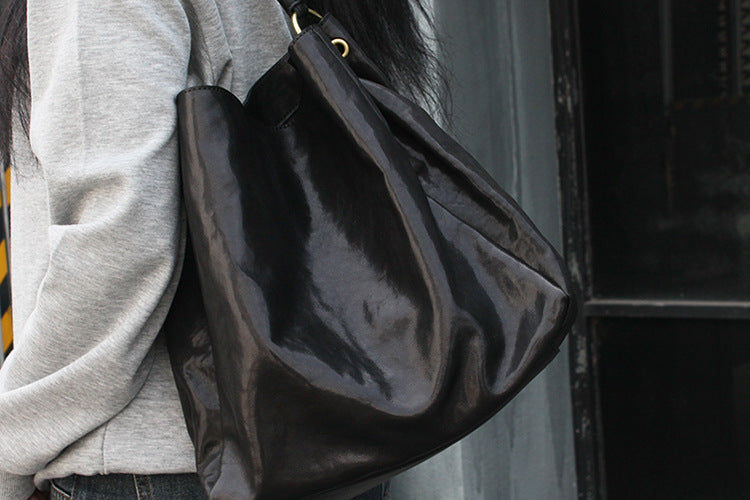 Women's Retro High-end Leather Shoulder Bag
