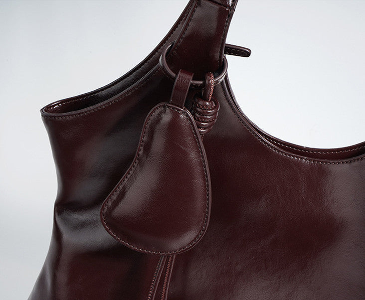 Stylish Leather Shoulder Tote