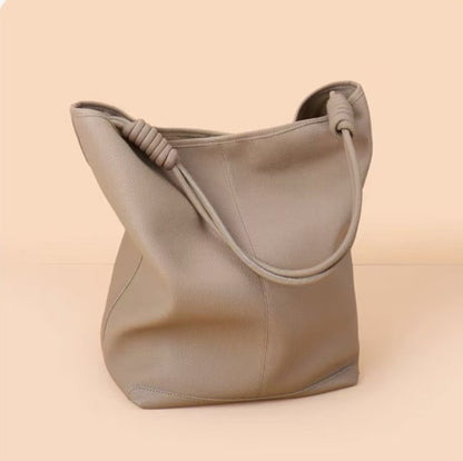 Stylish and Functional Soft Leather Shoulder Bag for Busy Women