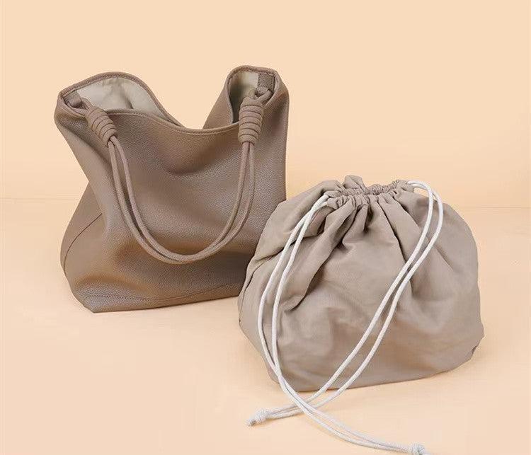 Handcrafted Large Capacity Bucket Bag in Soft Leather for Modern Style