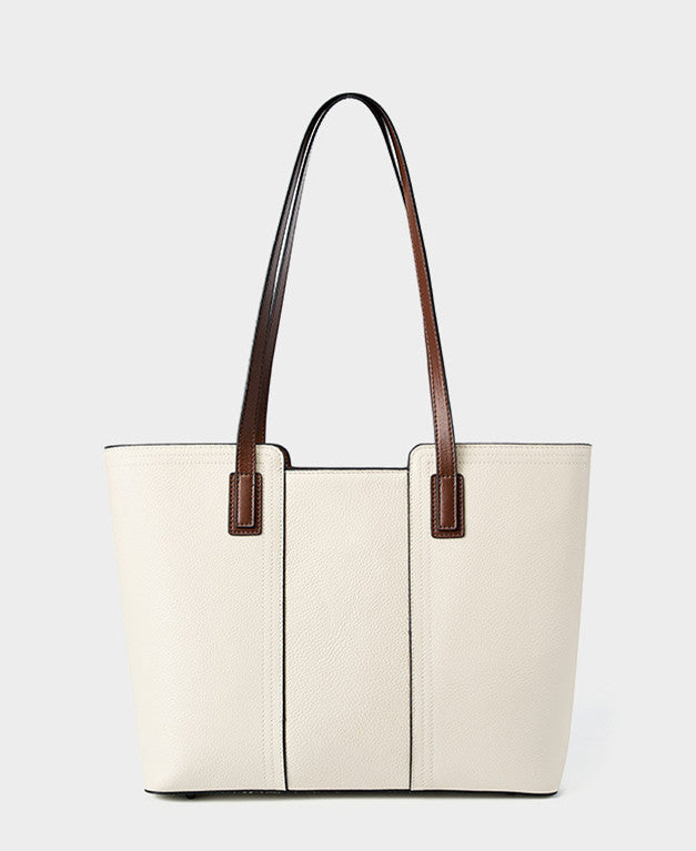 Sleek Leather Shoulder Bag with Spacious Interior