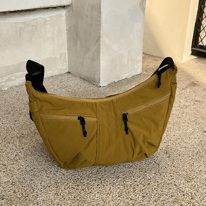 Lightweight women's crossbody purse for city outings