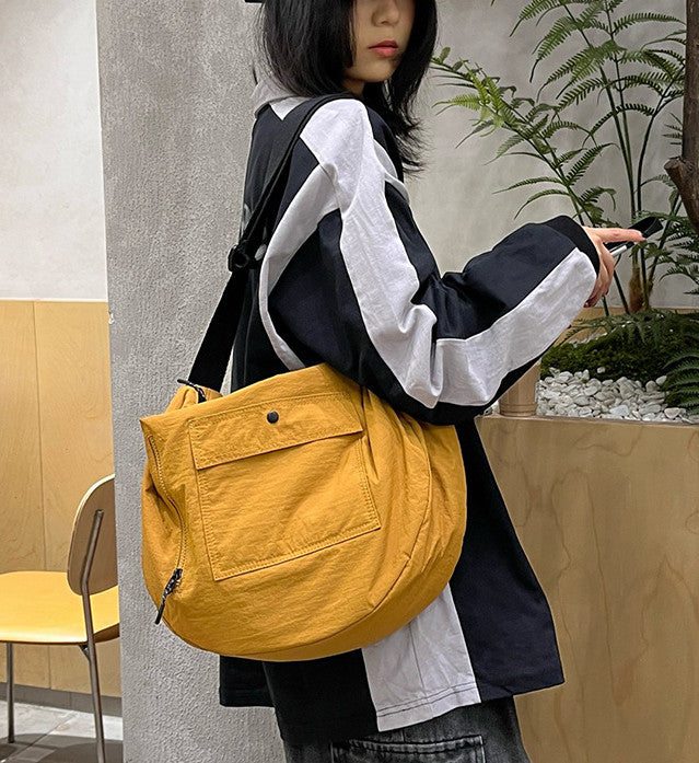 Large crossbody bag for casual everyday outings