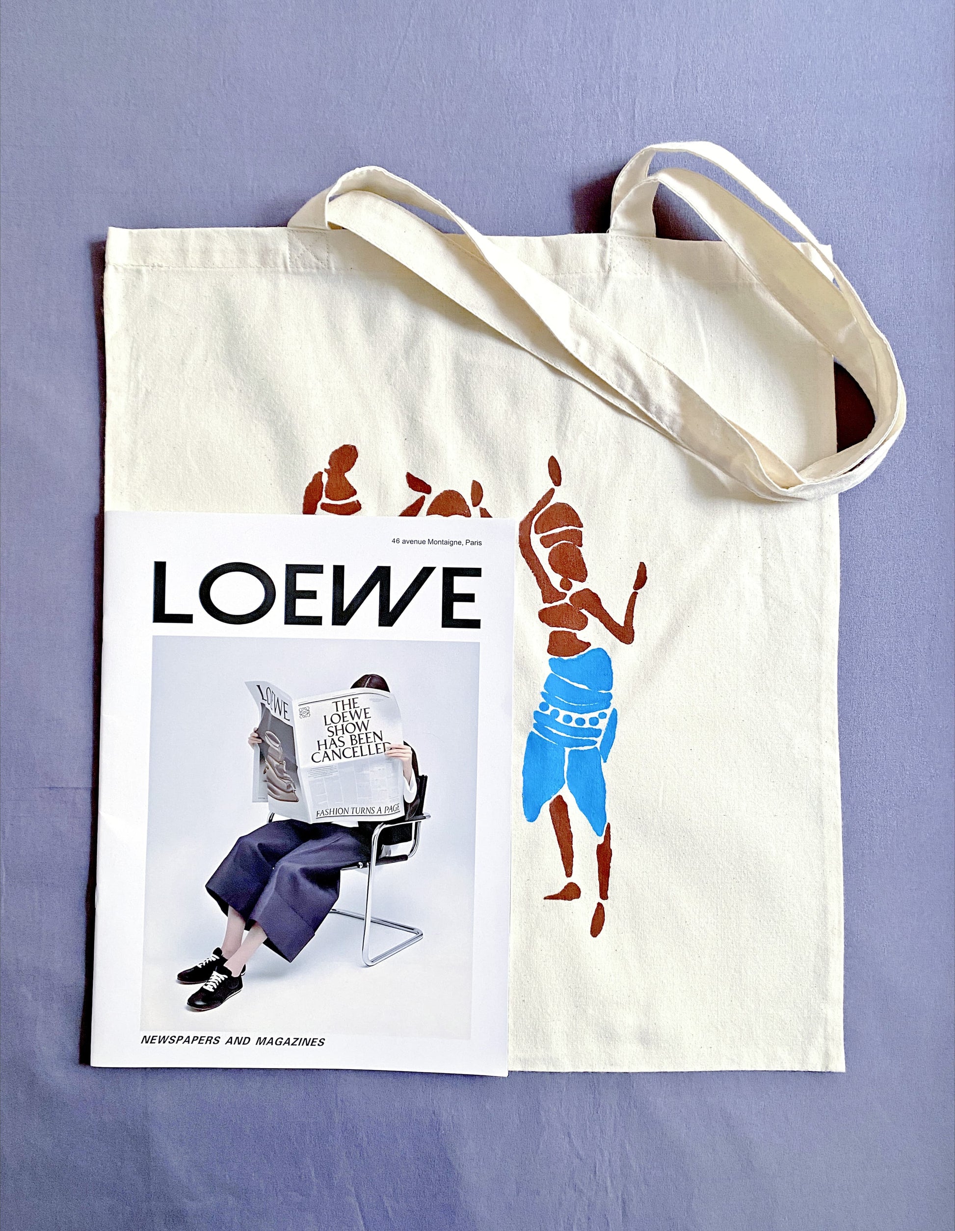 casual cotton tote bag used in urban lifestyle scenes