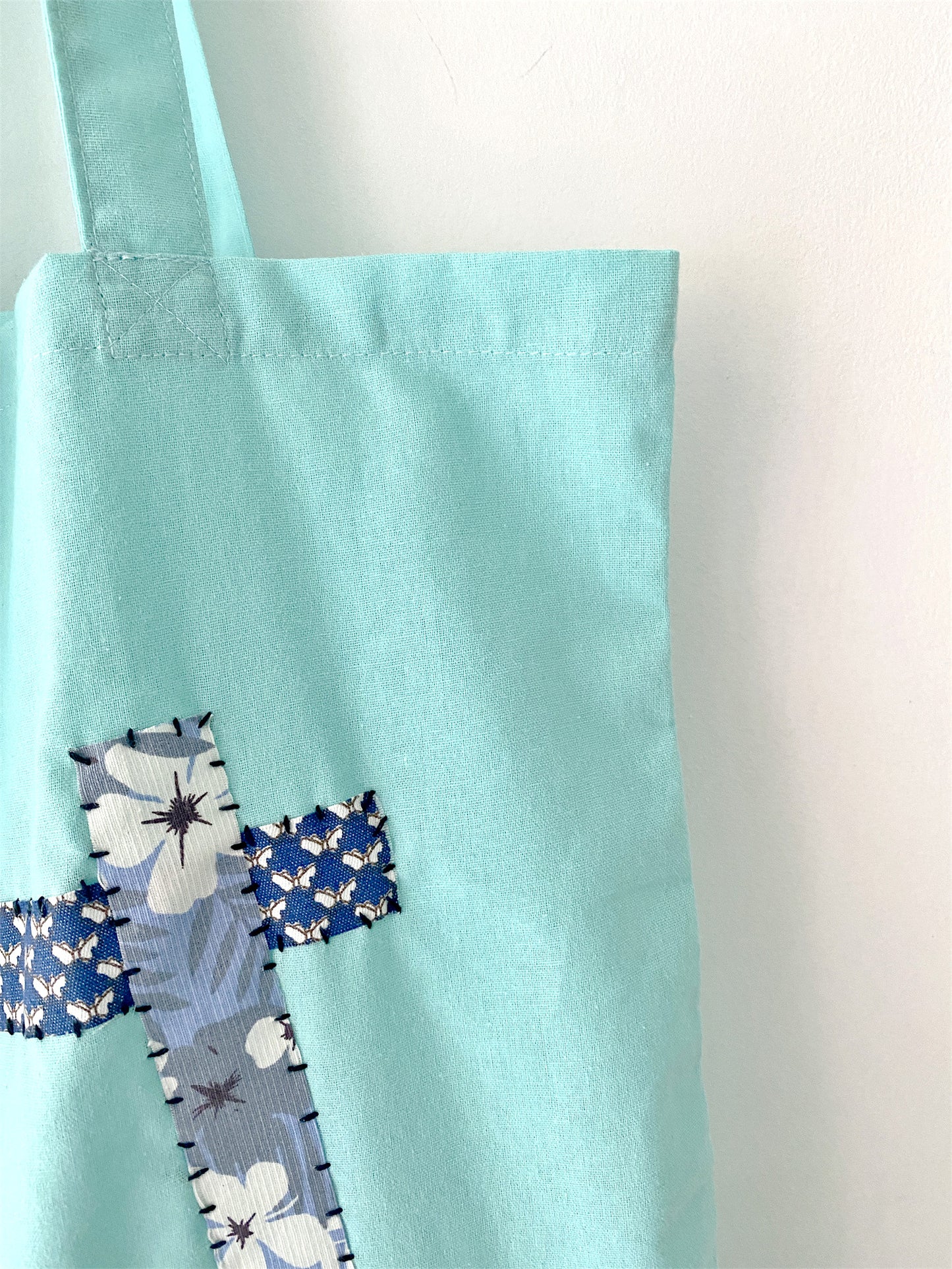 fabric tote suitable for bookstores museums and casual outings