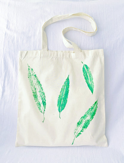 Hand-printed leaf design on cotton shopper
