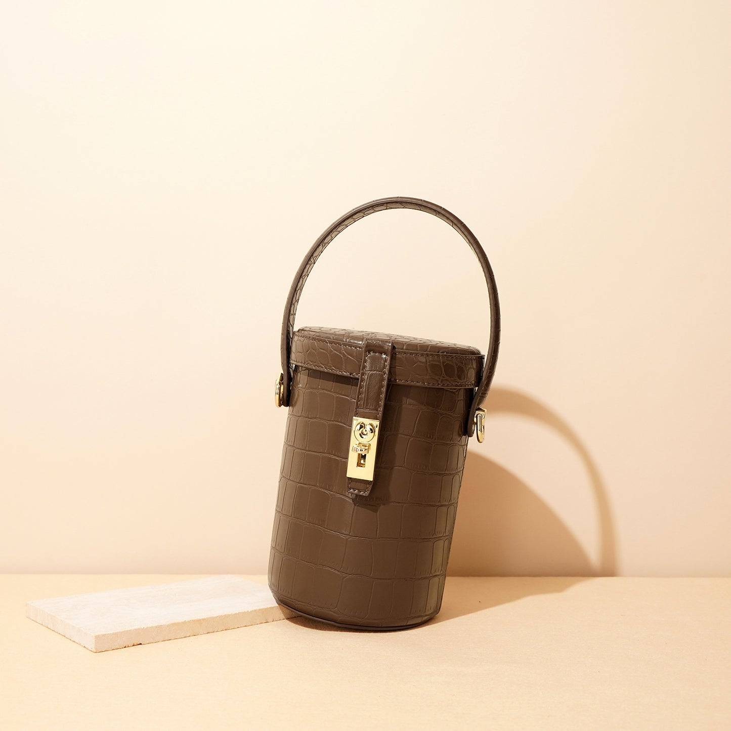 Sleek Ladies' Soft Leather Round Barrel Mini Bucket Bag Crossbodywoyaza