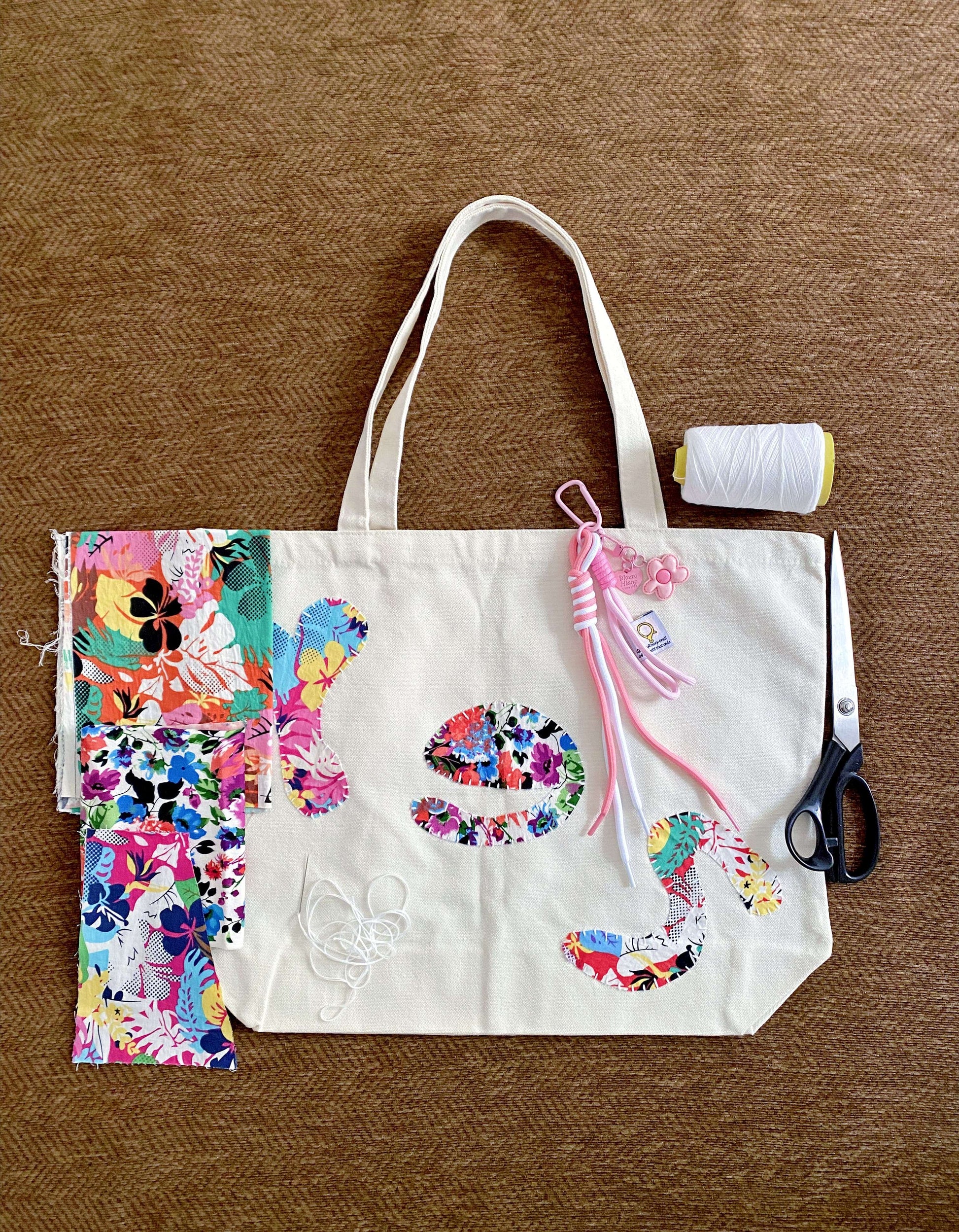 relaxed everyday tote bag for slow mornings and light routines