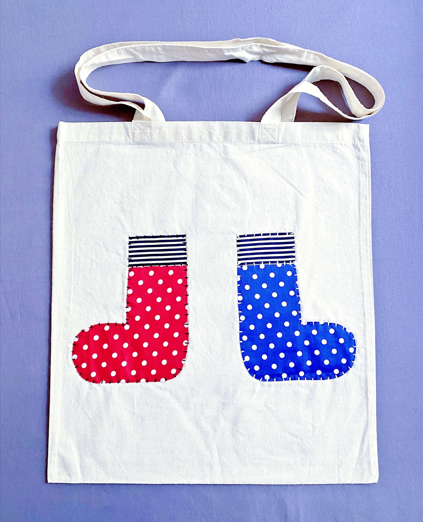 Carrying this hand-stitched patchwork tote feels like holding a piece of art that actually fits my laptop and organic market finds.