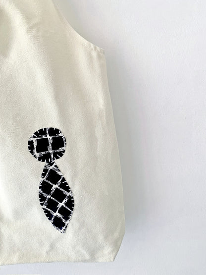 Fun patchwork tote for expressive fashion choices