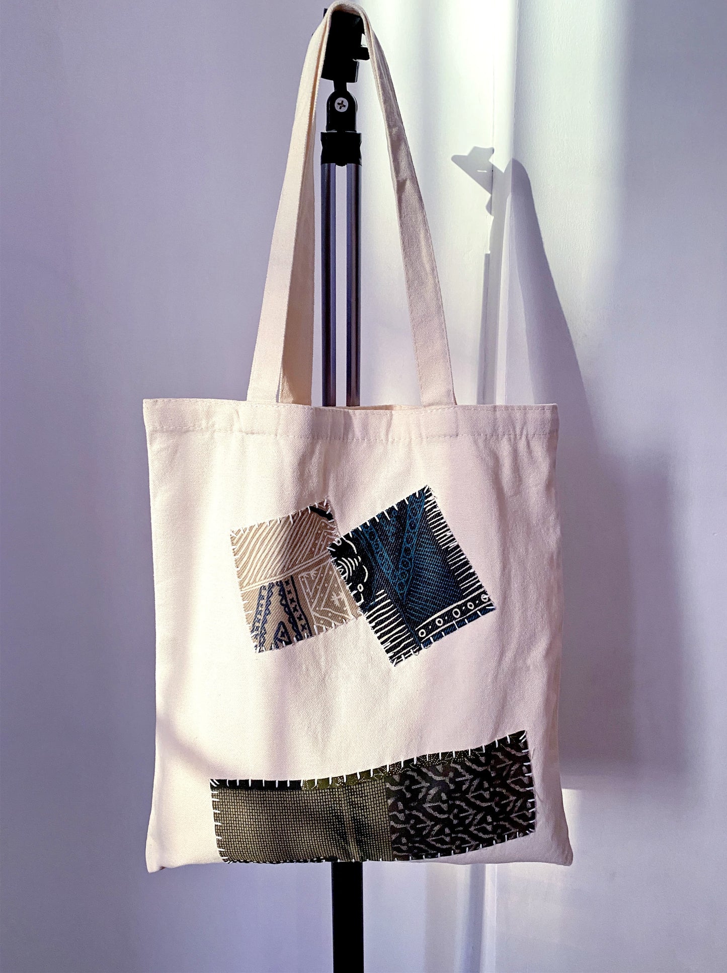 Reliable heavy-duty tote for carrying books and a laptop with ease
