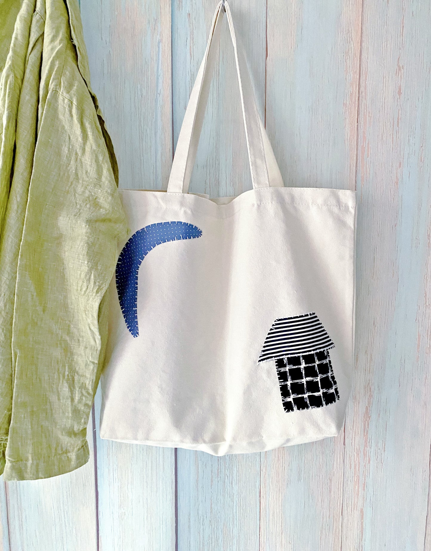 comfortable oversized tote bag for beach walks and sunset time