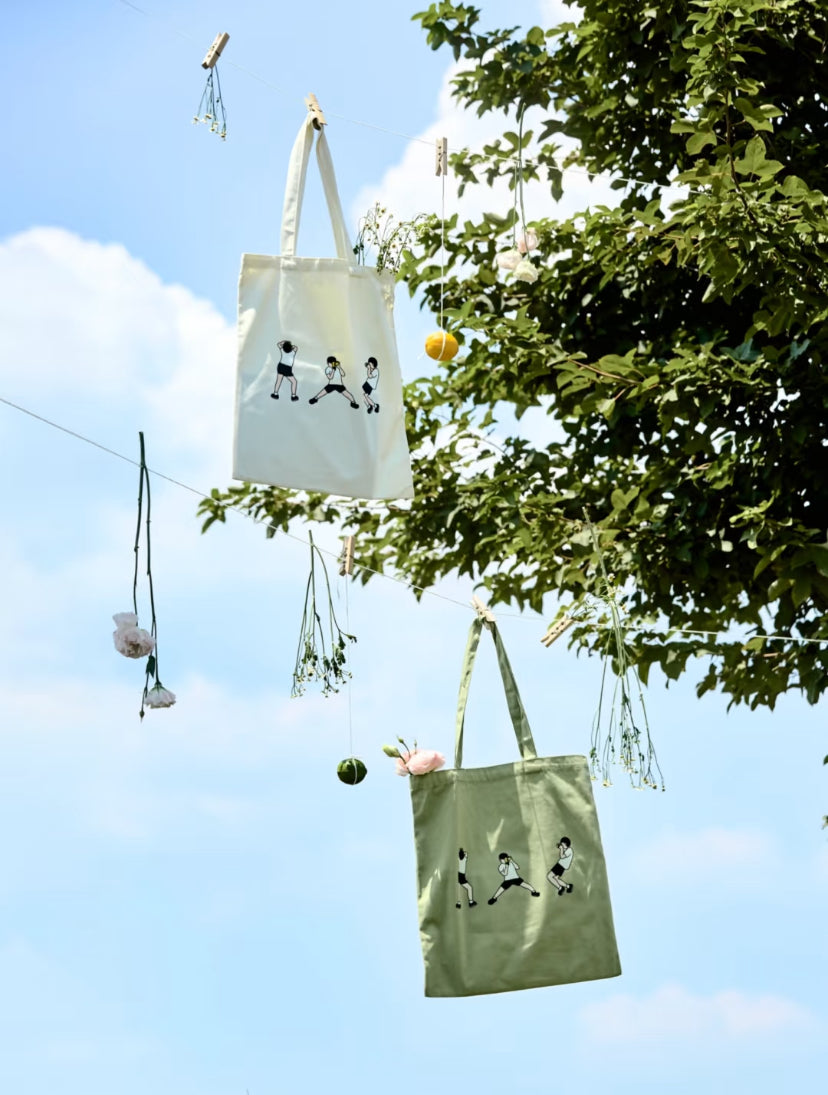 natural cotton bag with eco-conscious phrase for minimalist fashion lovers in Europe