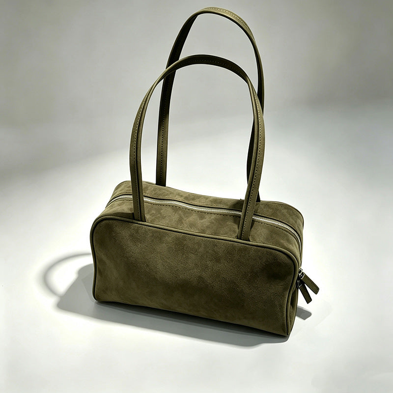 Shoulder bag for casual outdoor activities