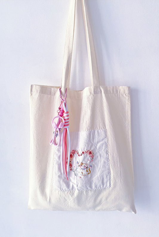 One of a kind embroidered bag for those who dislike fast fashion