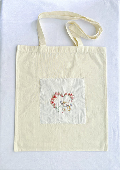 Versatile ultra-light bag used for carrying books, groceries, or travel essentials.