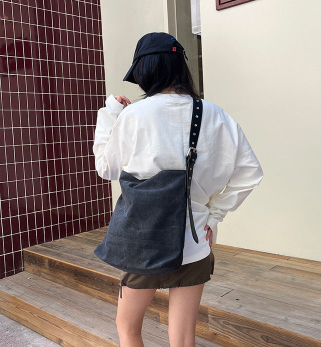 Simple bucket bag for carrying personal items around town