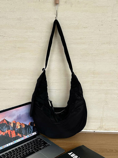 Easy-to-carry women's bag for casual plans