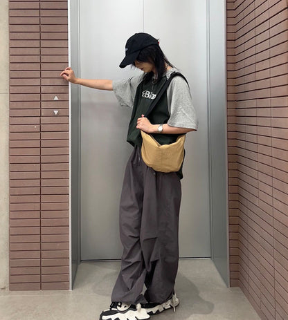 Small crossbody pack for sightseeing days