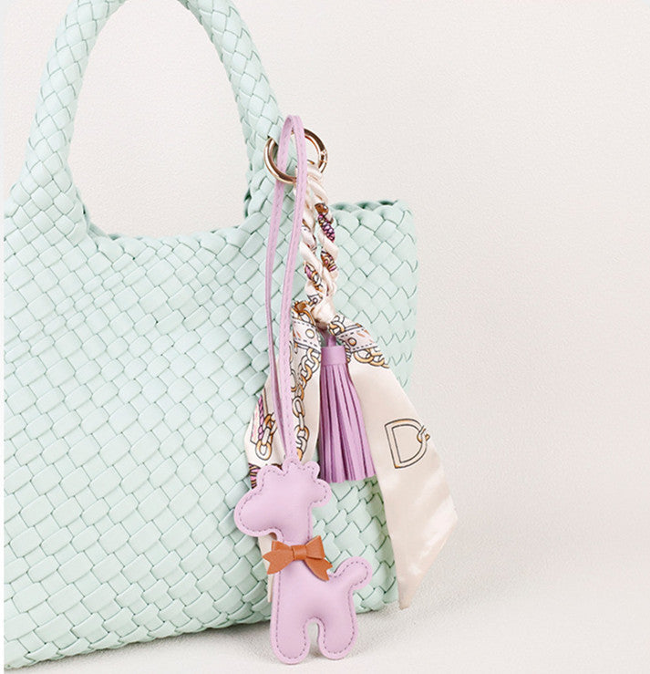 Handmade details on a cute giraffe purse accessory