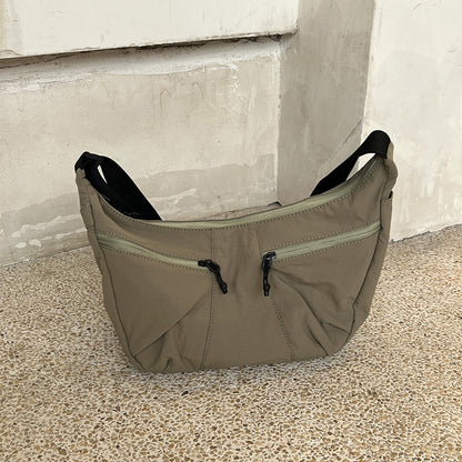 Lightweight sling purse for everyday walks