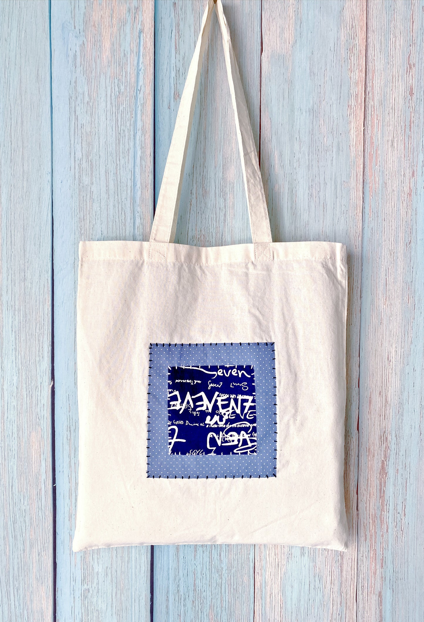 Slow living fashion accessory, large capacity for everyday carry.