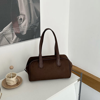 Easy carry purse for neighborhood walks and stops