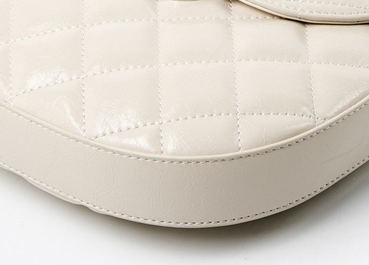 Women's Leather Purse with Diamond Grid Texture