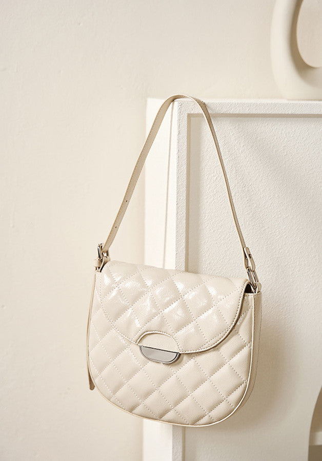 Luxury Diamond Pattern Leather Purse