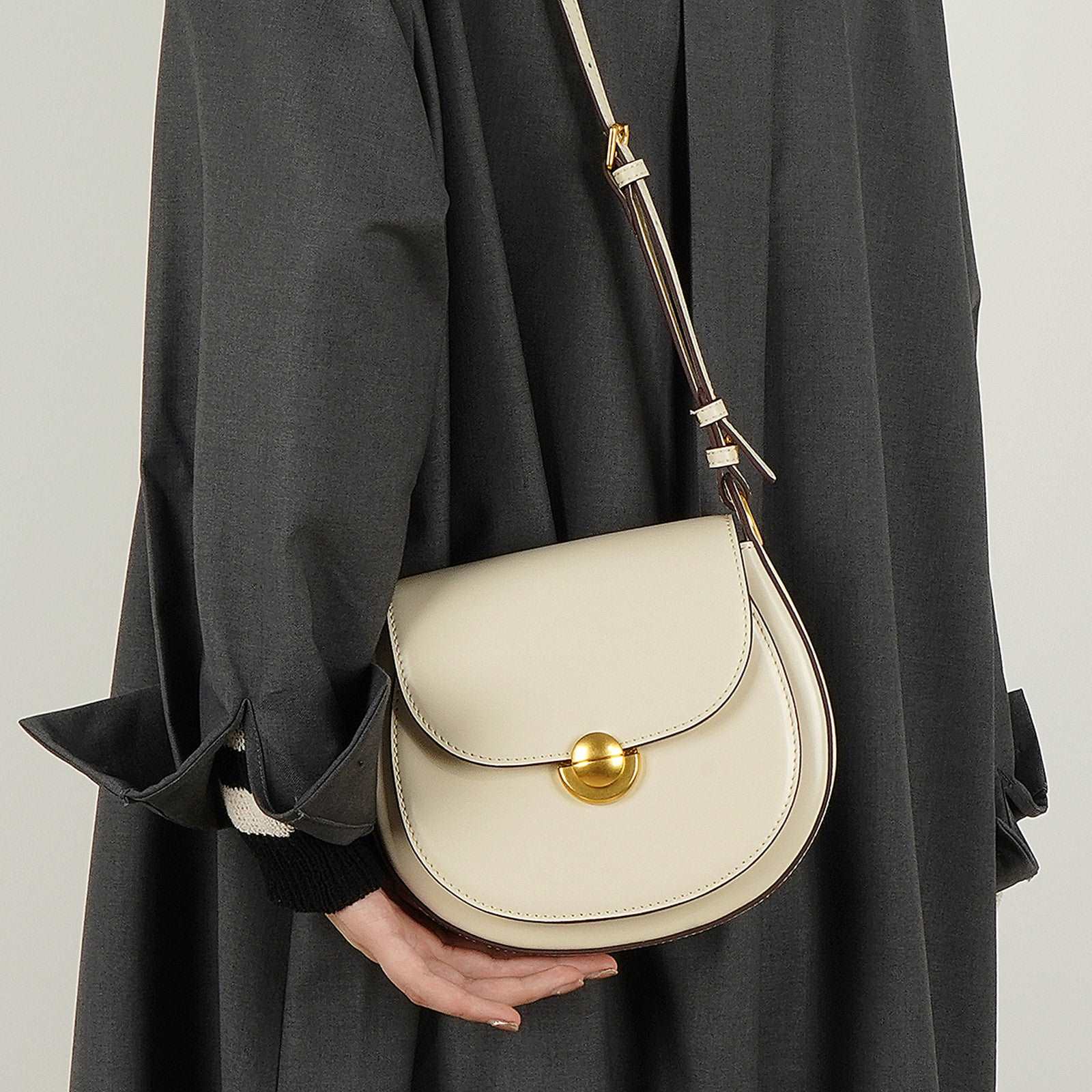 Women's Stylish Genuine Leather Horsebag with Exquisite Craftsmanship woyaza