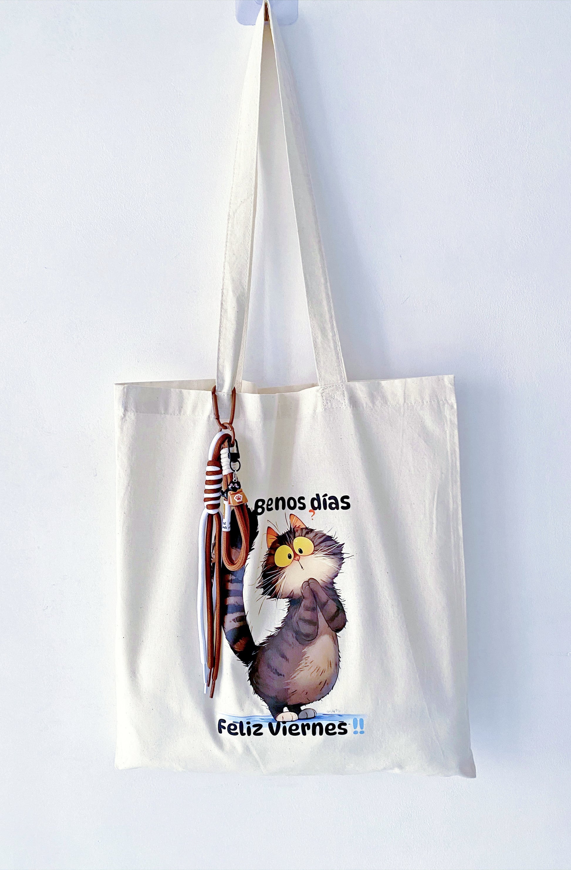everyday bag holding small essentials without looking bulky