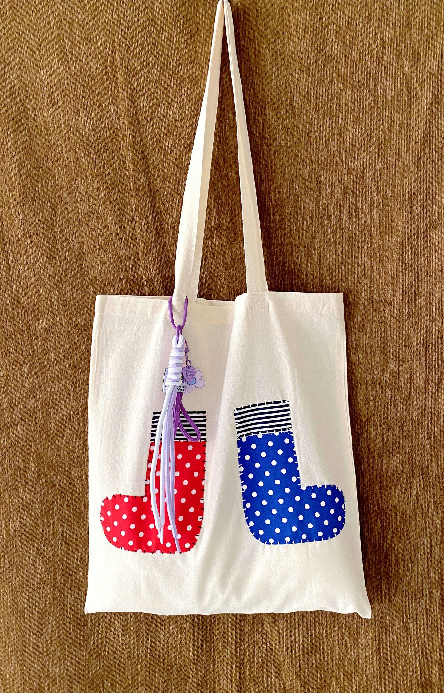 soft cotton tote bag with comfortable shoulder carry