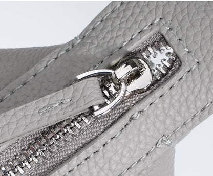 functional women’s handbag for everyday use