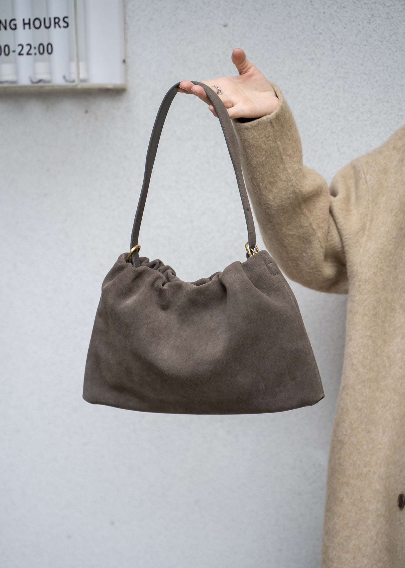 Sophisticated Women's Soft Leather Single Shoulder Handbag Stylish Crossbody Tote woyaza