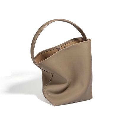 Stylish Women's Leather Bucket Bag with Soft Leather Suitable for Hand and Shoulder Carry