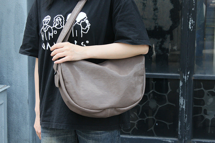 Eco-friendly Leather Messenger Bag for Sustainable Style