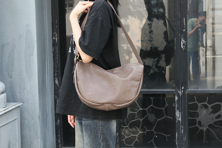 Rustic Soft Leather Shoulder Bag for Boho Fashionistas