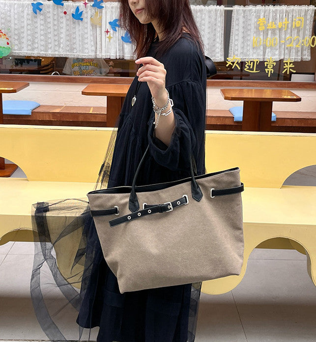 Large canvas tote bag with inner pouch for everyday errands