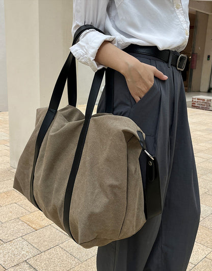 Canvas carryall for shopping trips and short getaways