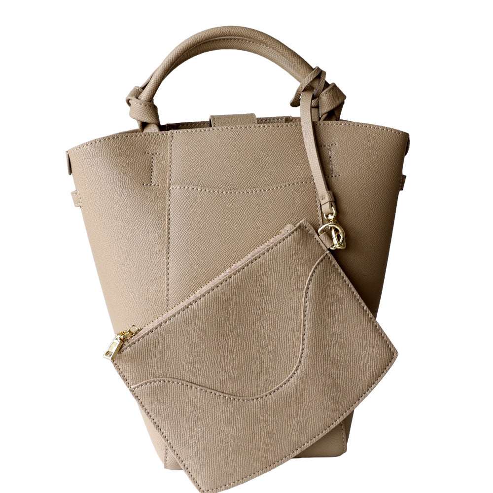 Exquisite Women's Genuine Leather Fashion Handbag woyaza