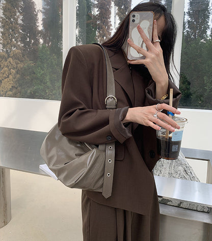 Compact shoulder bag for casual weekend outings