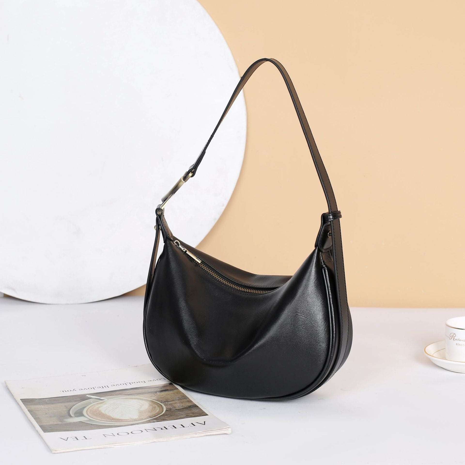 Modern Semi-circle Crossbody Bag woyaza