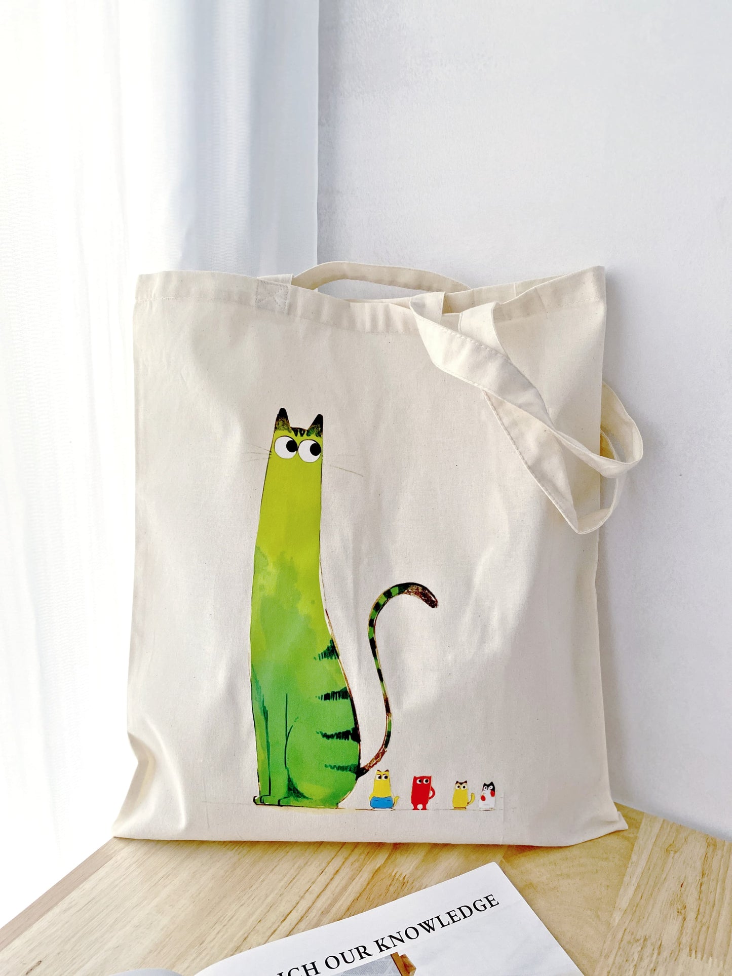 Cute cat pattern bag for library, café, or weekend strolls
